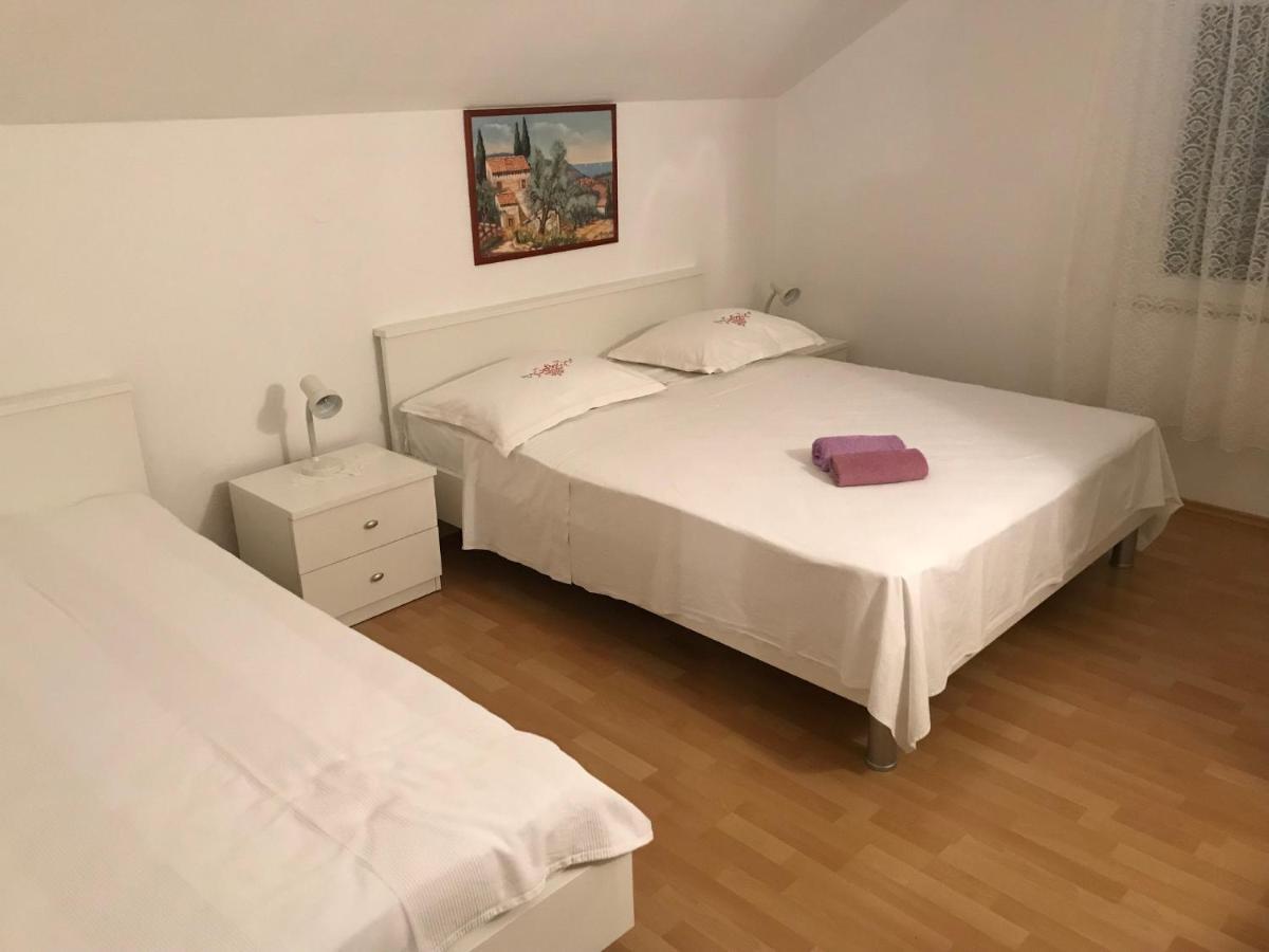 Maria Apartments 沃迪切 外观 照片
